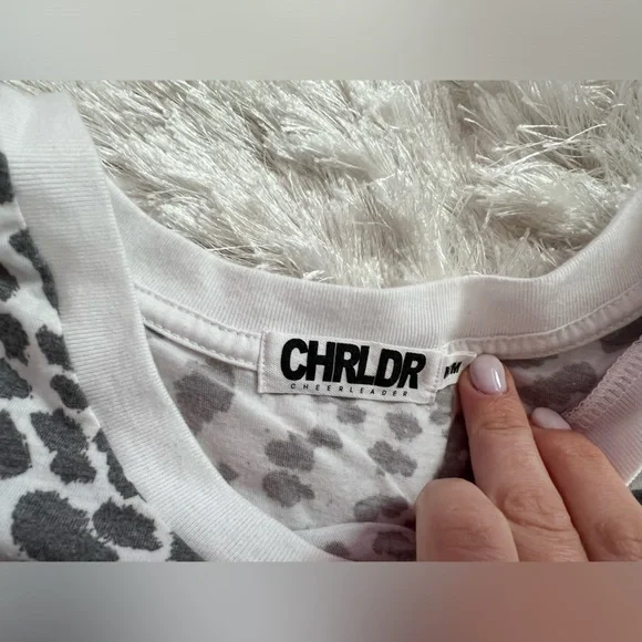 CHRLDR - Picture 2 of 2